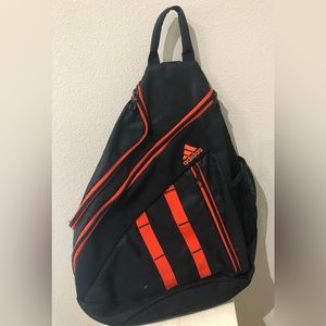 Adidas slingback (backpack) in very good condition.